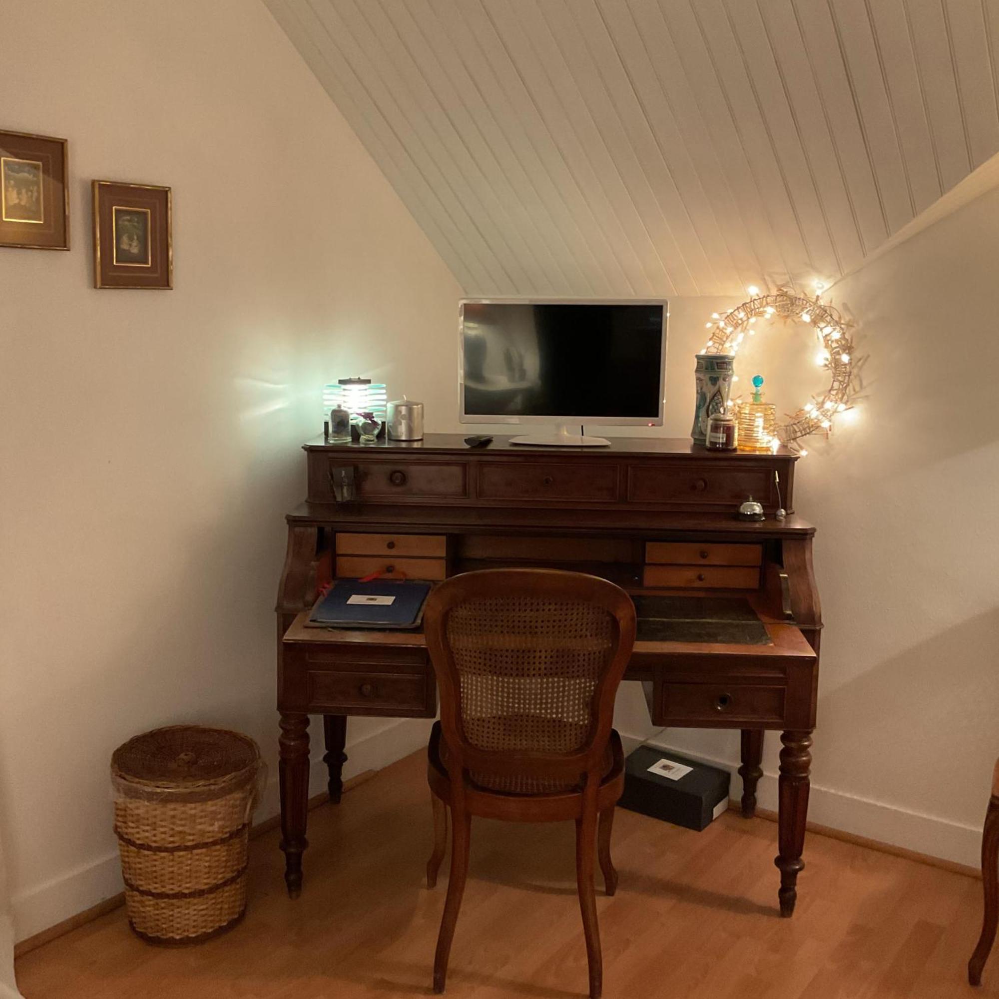 Atelier Chez Marie Daire Carnetin Oda fotoğraf